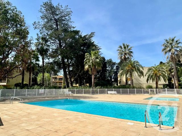 Appartement F3 à louer - 3 pièces - 59.05 m2 - JUAN LES PINS - 06 - PROVENCE-ALPES-COTE-D-AZUR - Century 21 Liberté